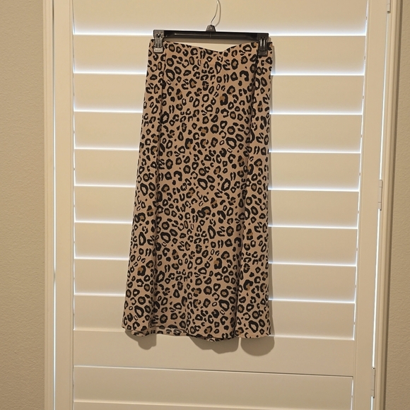 A-line Leopard print Midi slip skirt - Picture 1 of 3